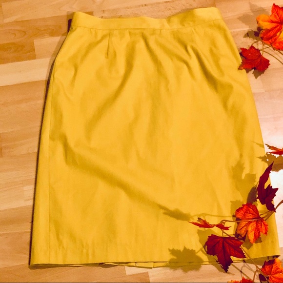 Vintage Dresses & Skirts - VTG Mustard High-Waisted Skirt